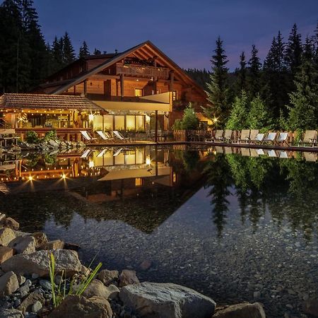 Wellness Hotel Ondrasuv Dvur Bila  Bagian luar foto